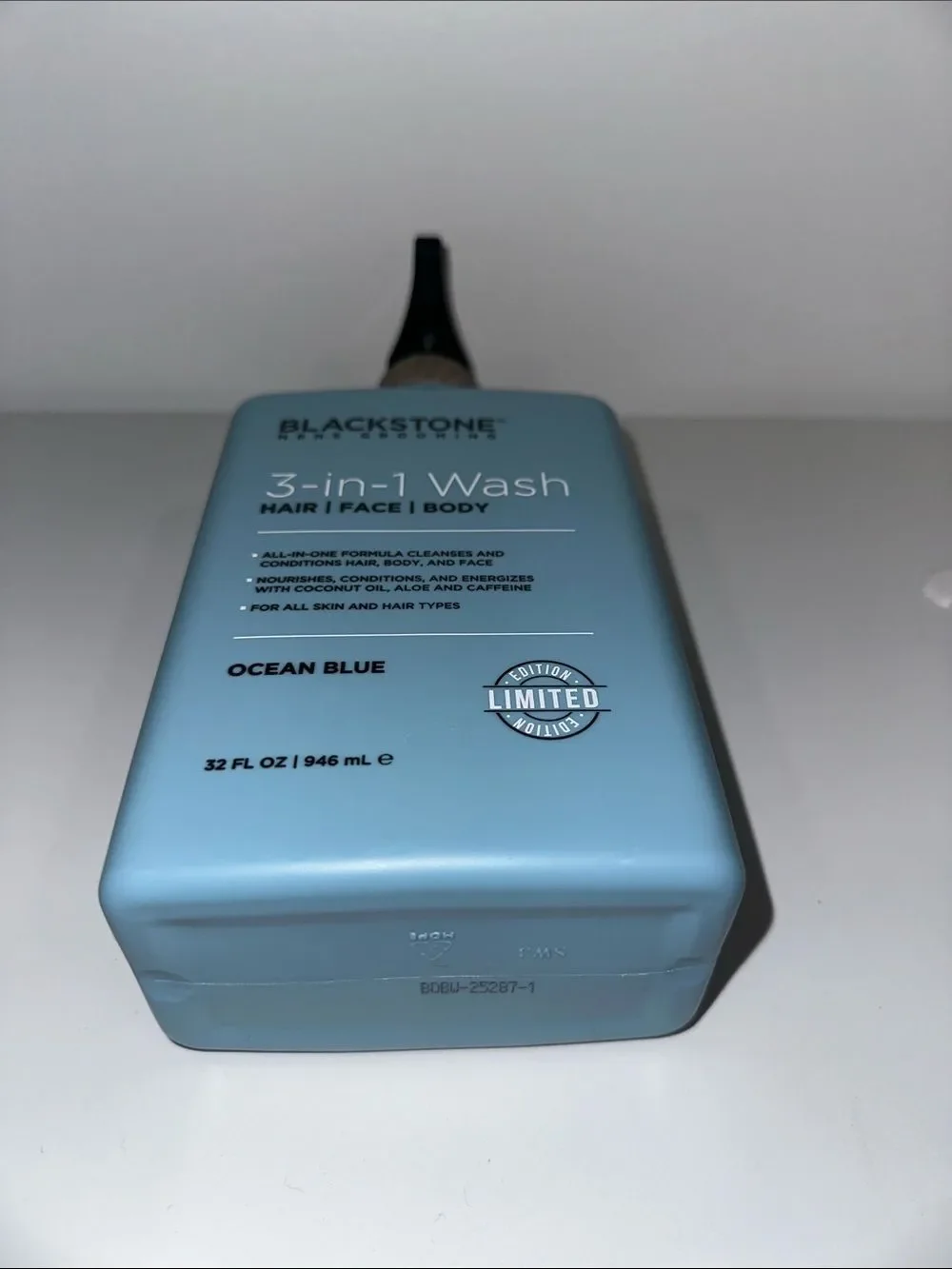 Blackstone Men’s Grooming Ocean Blue 3-in-1 Hair Face Body Wash 32 oz